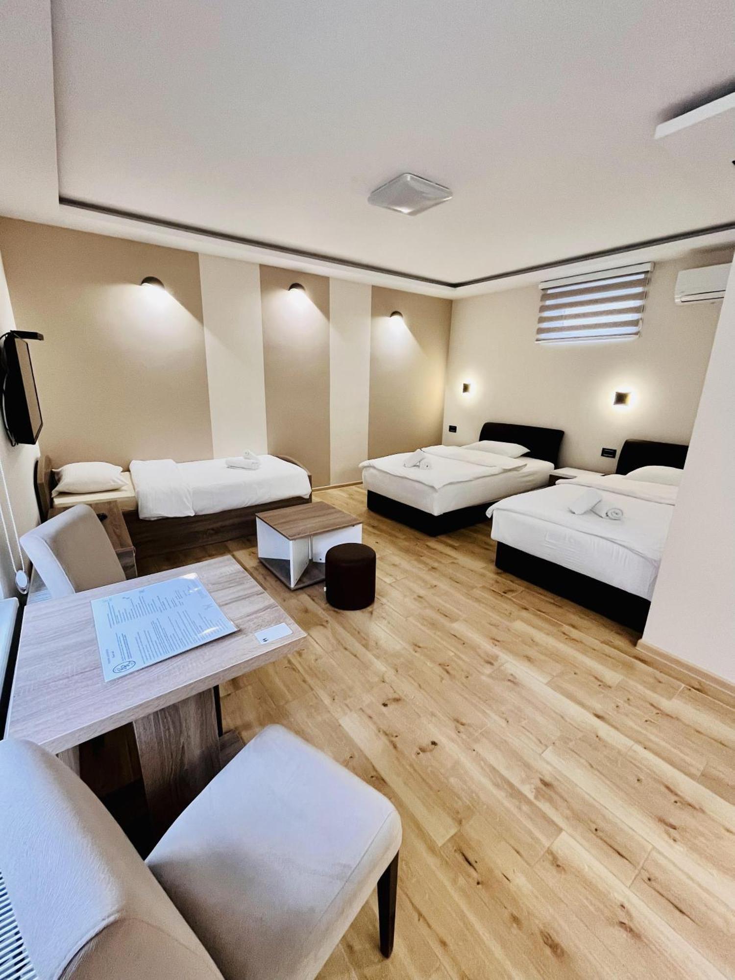 Kovac Residence ซเรนยานิน ภายนอก รูปภาพ