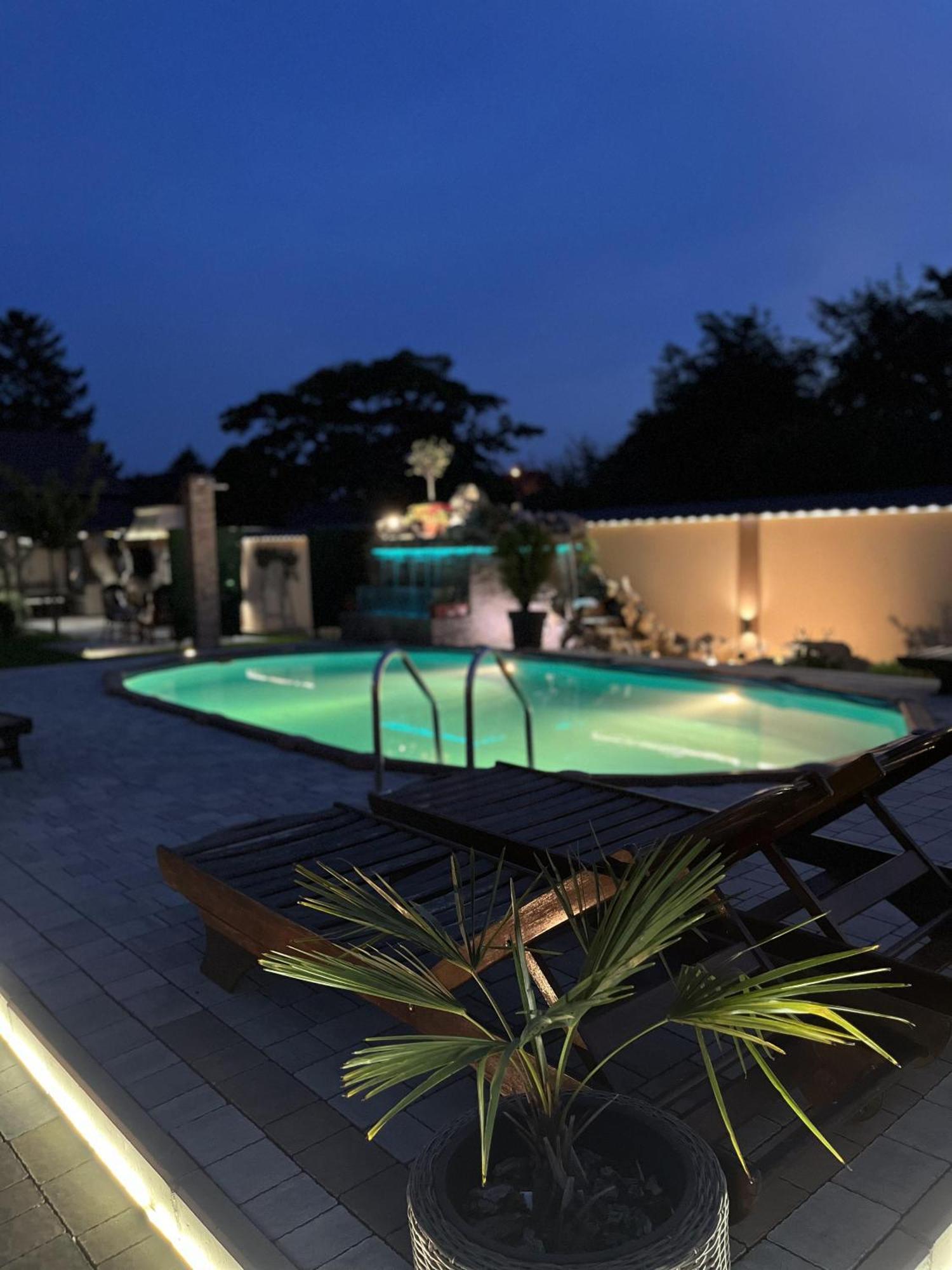 Kovac Residence ซเรนยานิน ภายนอก รูปภาพ